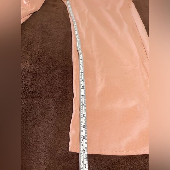 NWT LuLu’s Jumpsuit W/Belt  Sz L Fully Lined Short Sleeve V-Neck Dusty Pink Zip - Picture 7 of 12